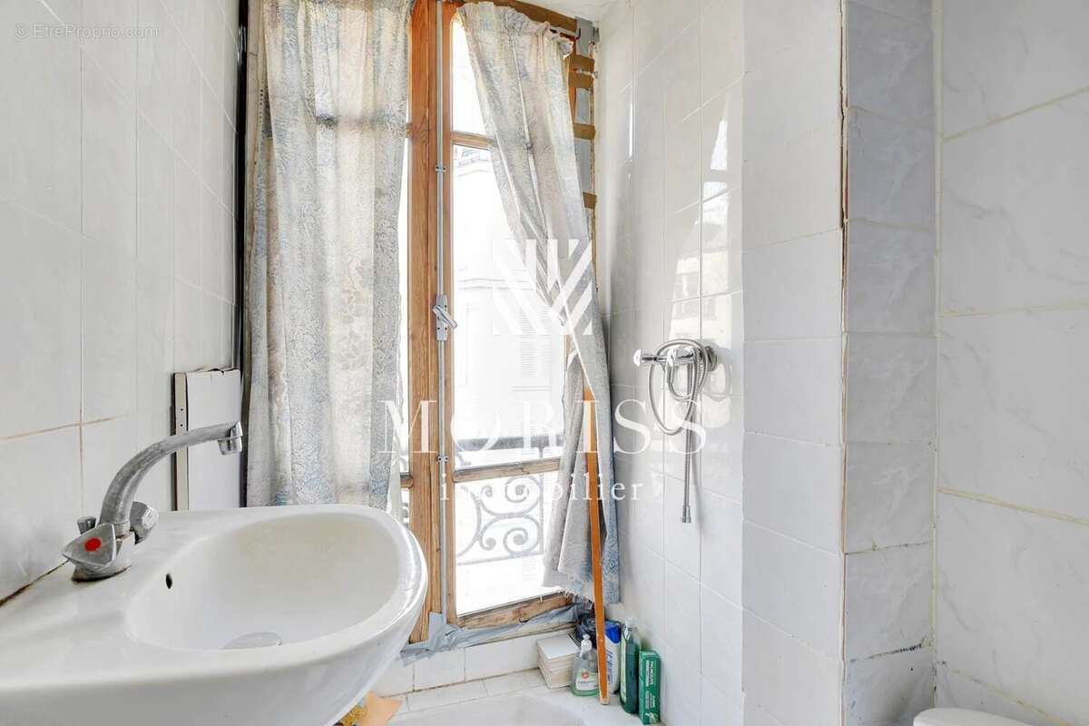 Appartement à PARIS-18E