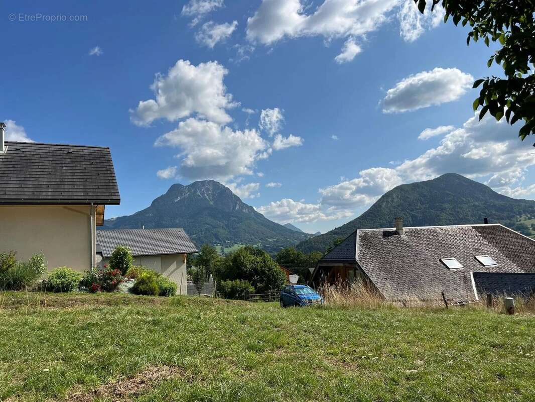 Terrain à LA MOTTE-EN-BAUGES