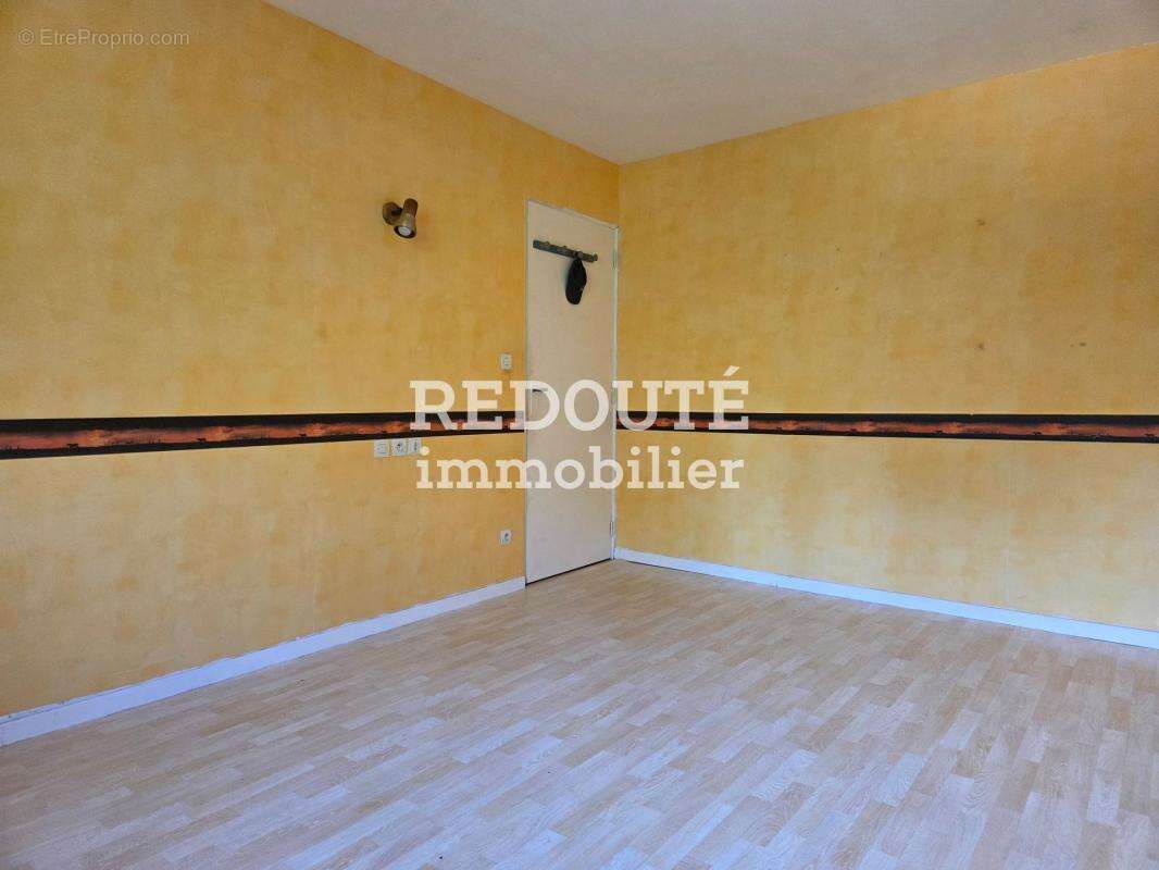 Maison ancienne avec jardin de 109 m² Secteur Novion-Porcien - photo 11