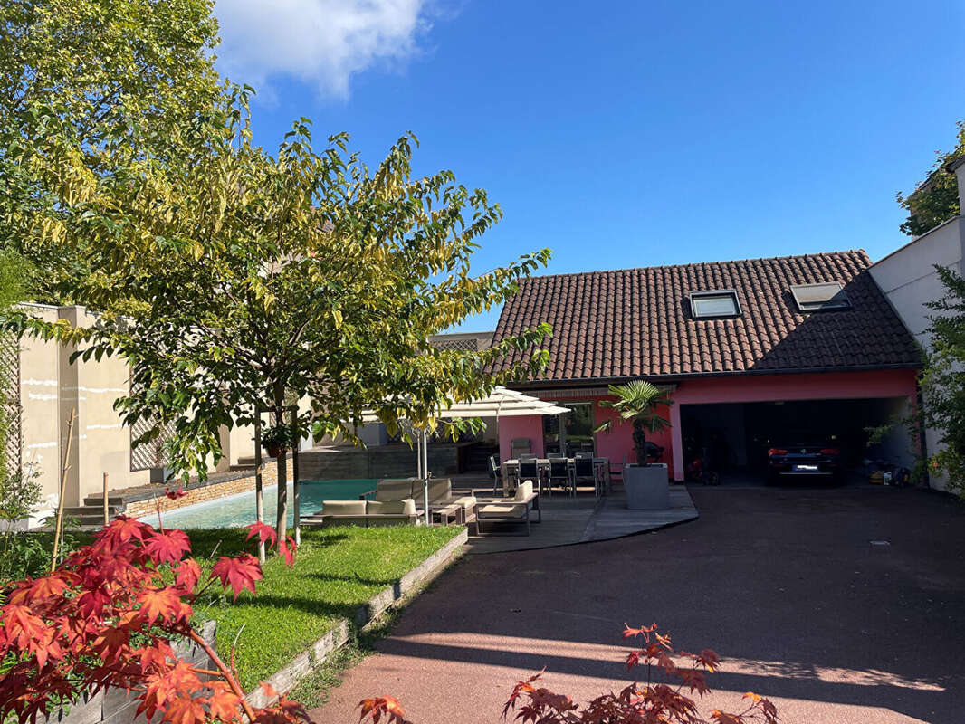 Maison à CHALON-SUR-SAONE