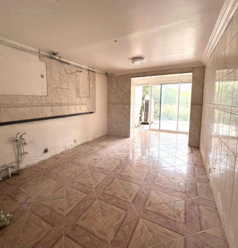 Maison à VITRY-SUR-SEINE