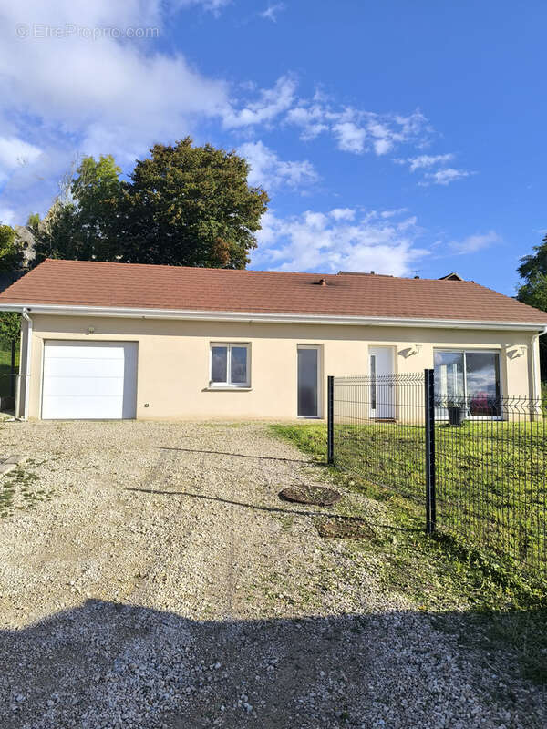 Maison à VALENCOGNE