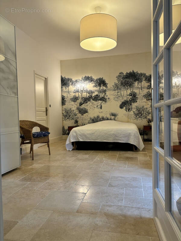 Maison à SAINT-PRYVE-SAINT-MESMIN