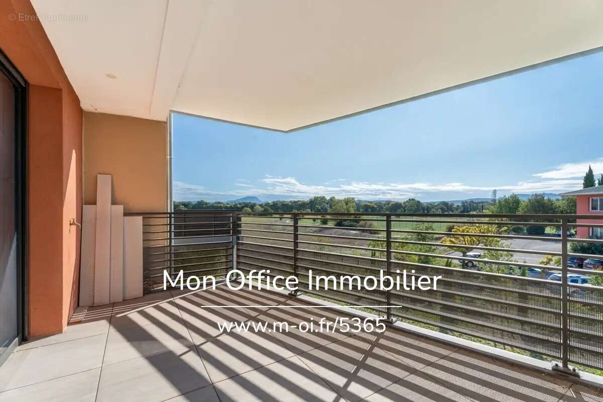 Référence : 6919-MAC - Appartement - T3 - 66m2 - Terrasse - Parking - Aix-en-Provence - La Duranne - 13100 - photo 9