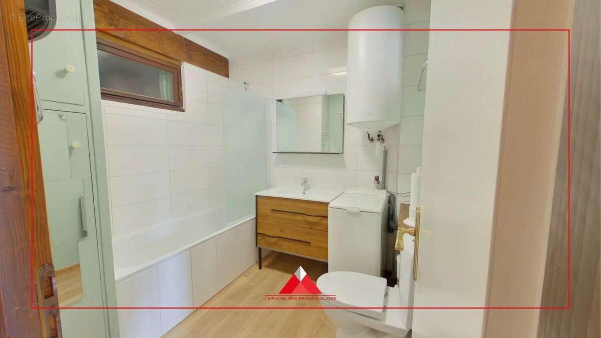 Maison de village avec garage et parcelle clôturée - photo 6
