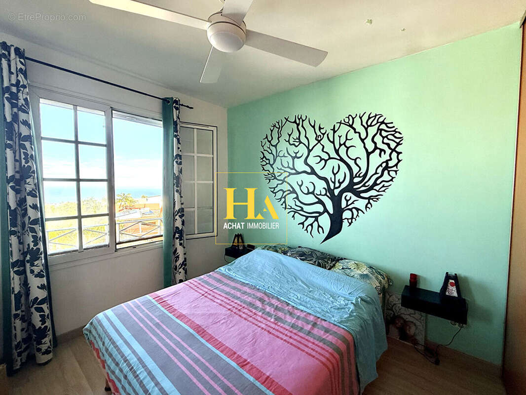 Appartement F3 avec vue mer , 69 m² , Le Tampon - photo 7