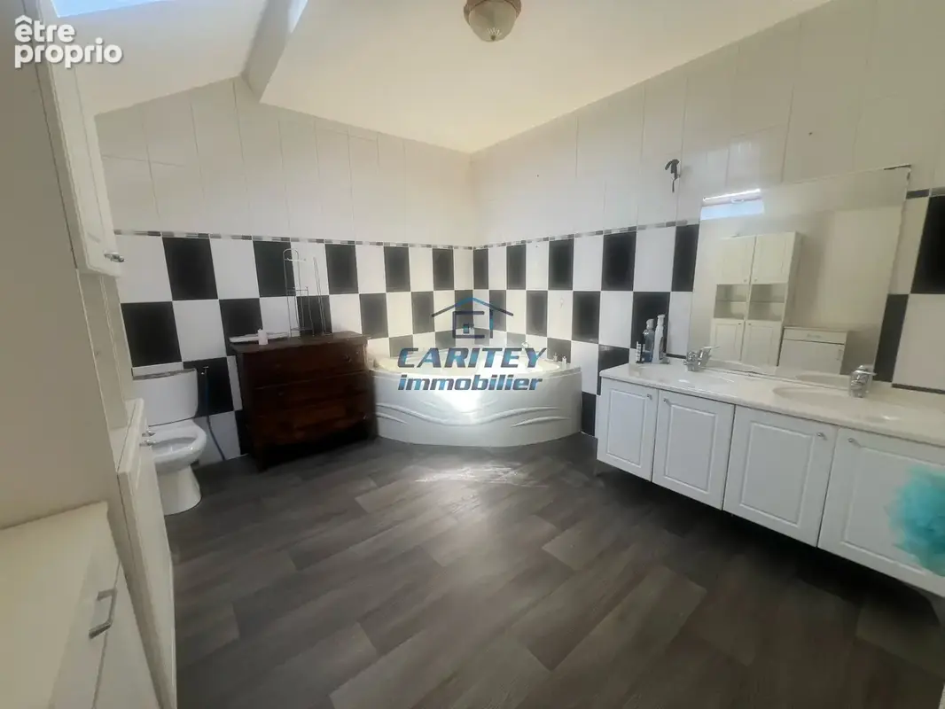 Maison 100 m2 à rafraichir - BREUCHES LES LUXEUIL (70300) - photo 8