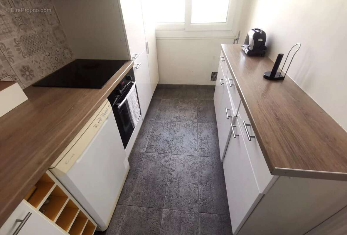 Appartement à IVRY-SUR-SEINE