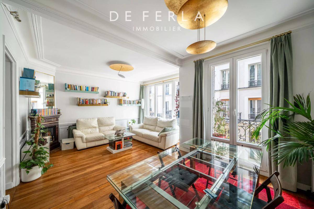 Appartement à PARIS-15E
