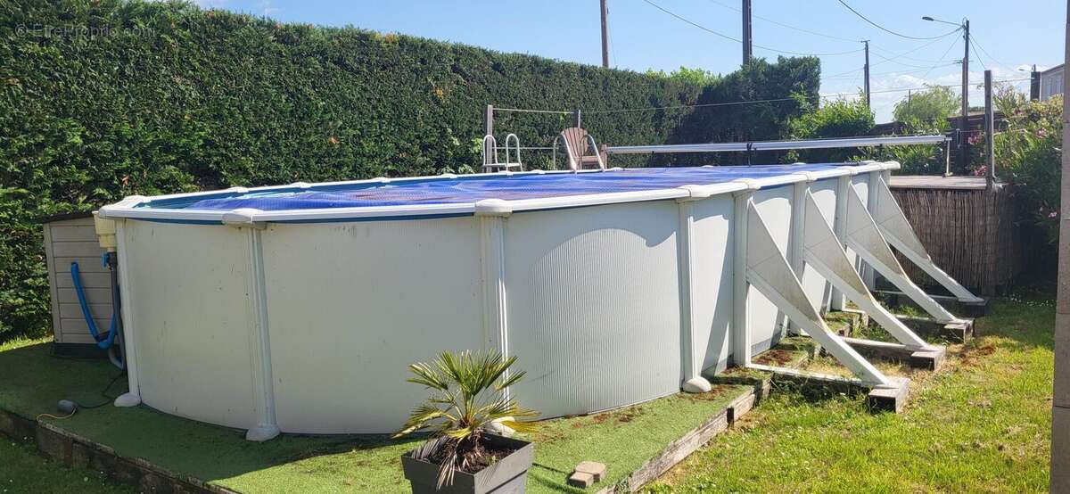 Maison à CHERVES-RICHEMONT