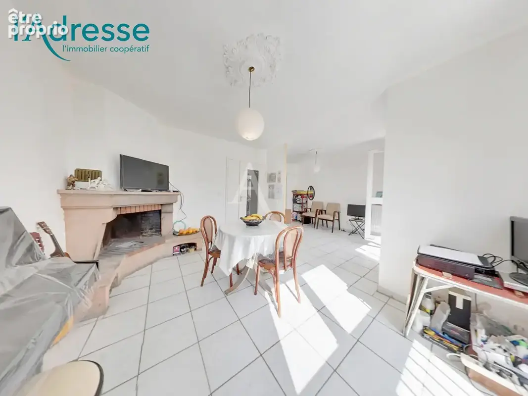 Maison Champs Sur Marne 5 pièce(s) 92.12 m2 - photo 4
