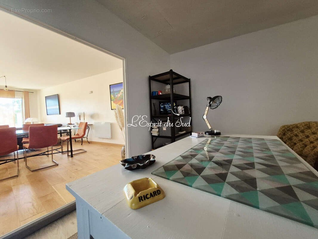 Maison 250 m² à Coufouleux  - photo 8