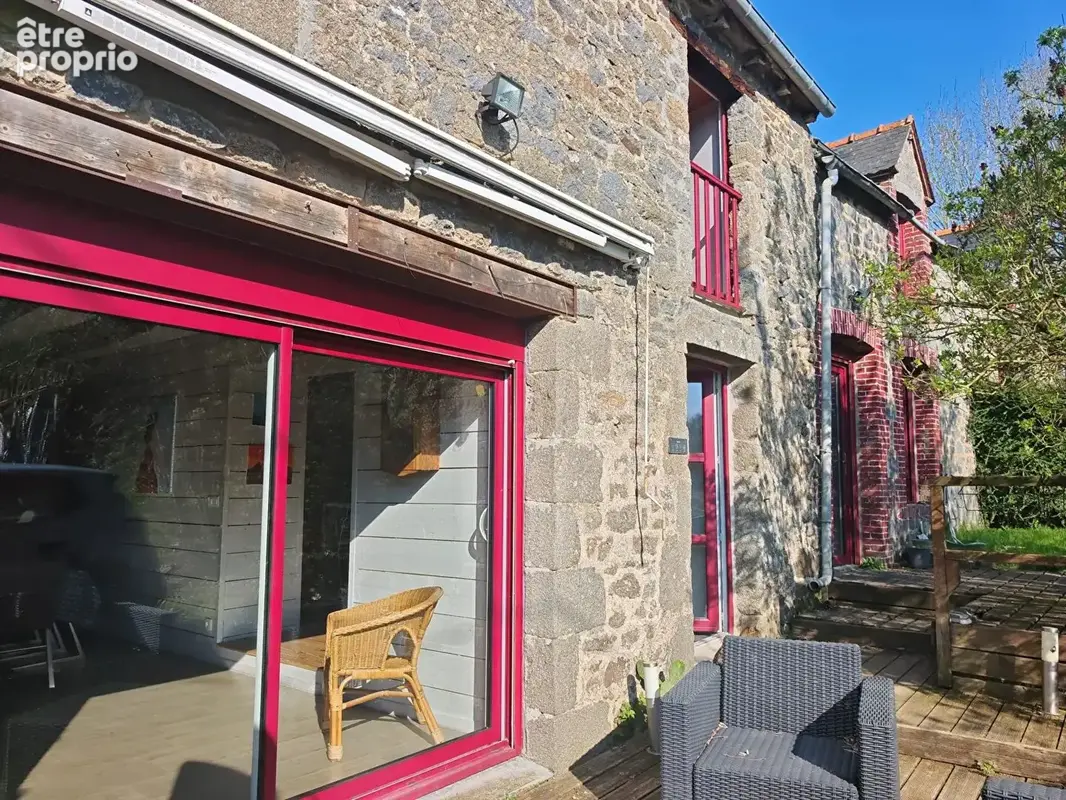 Maison à SAINT-PIERRE-DE-PLESGUEN