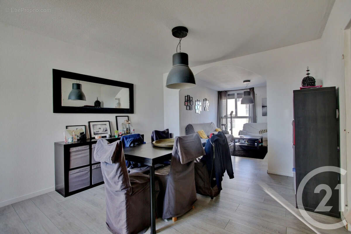 Appartement à COLOMIERS