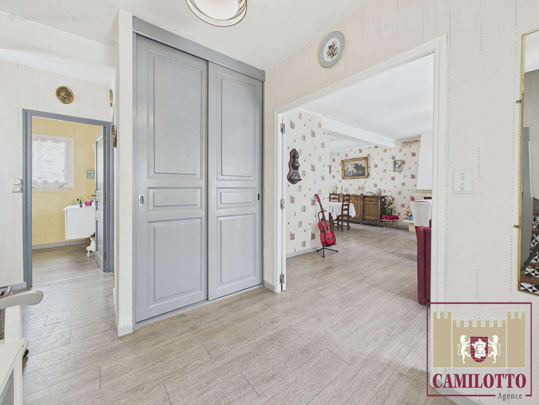 Maison Nogent Le Roi 5 pièces - photo 7