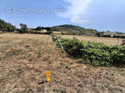 Terrain à LE PRADAL