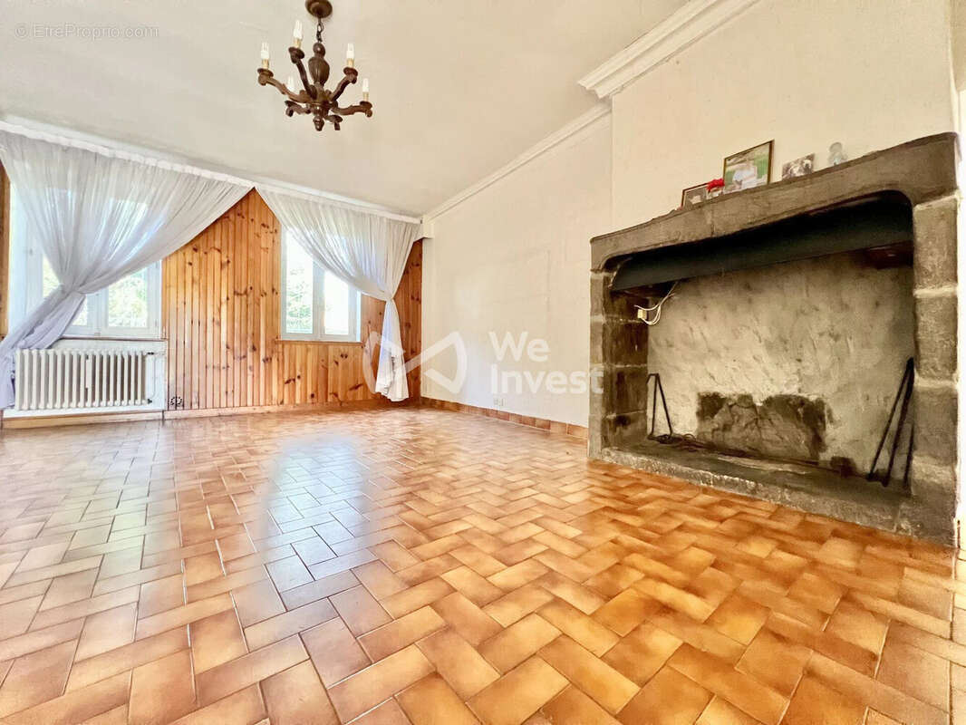 Maison à CLERMONT-FERRAND