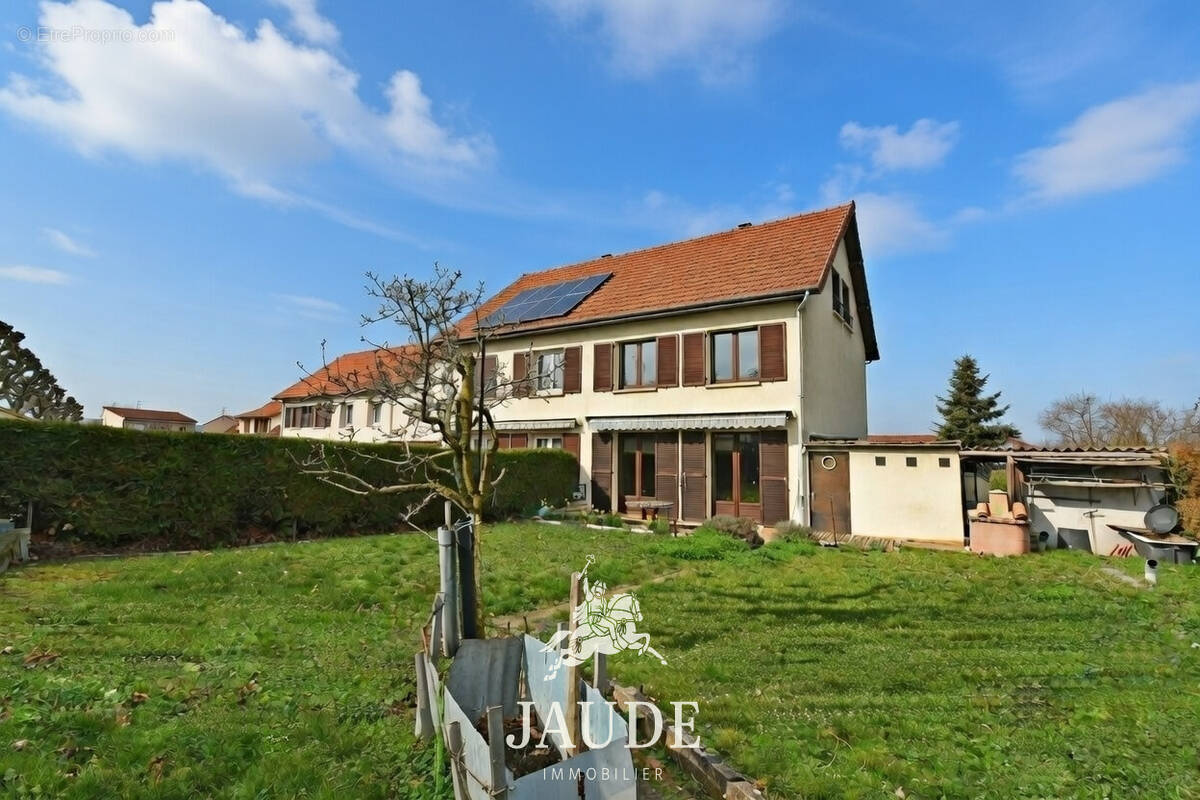 Maison à COURNON-D'AUVERGNE