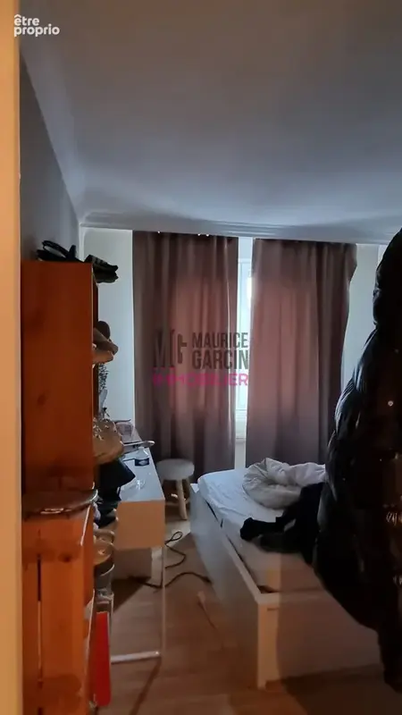 Appartement 75 m² à Entraigues-Sur-La-Sorgue  - photo 5