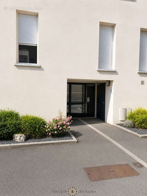 TINQUEUX Appartement T3 dans immeuble récent avec jardin et garage - photo 14