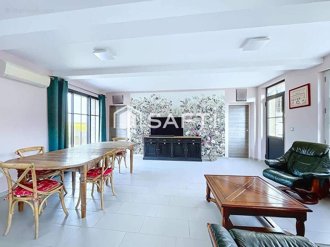 Photo 1 - Maison à MONTDIDIER