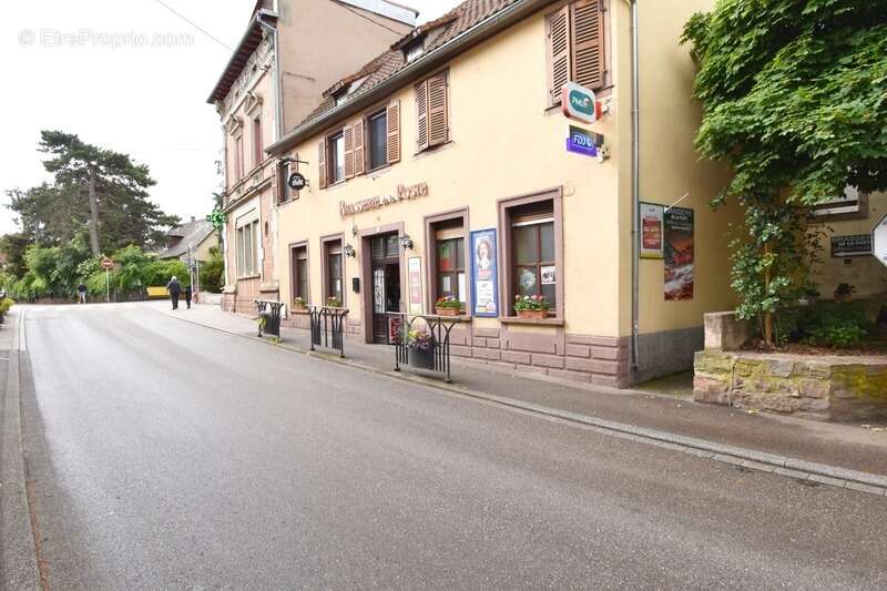 Commerce à OBERNAI