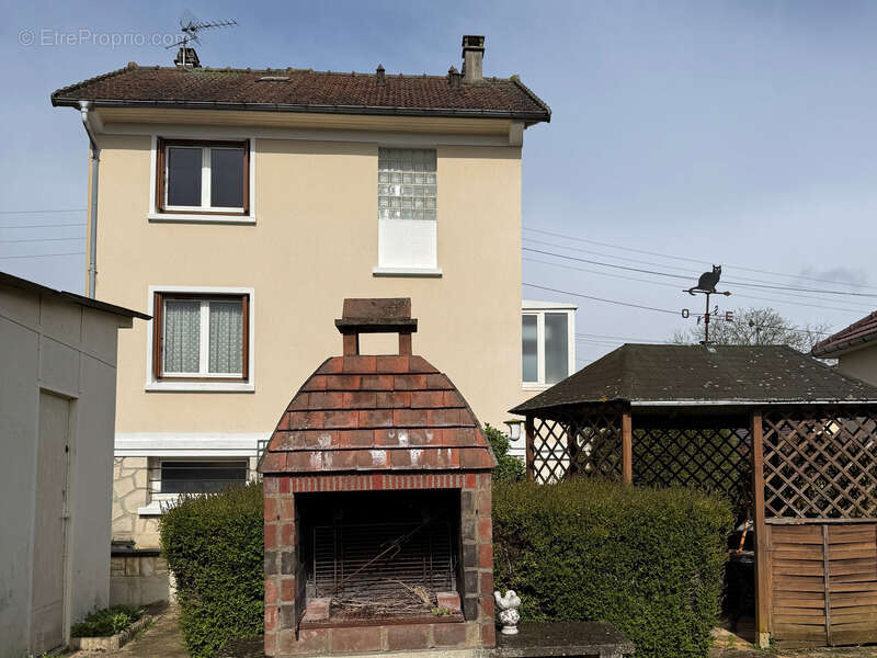 Maison à OSNY
