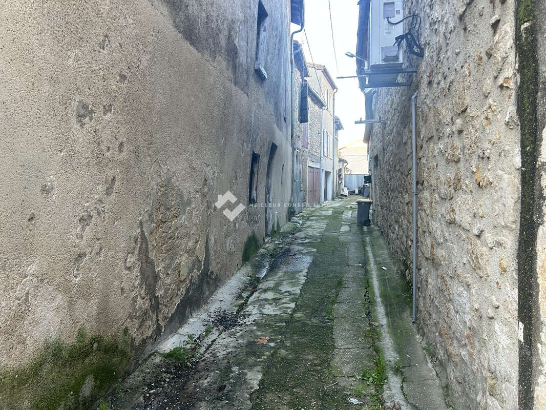 Parking à vendre à Condom (32100) - photo 6