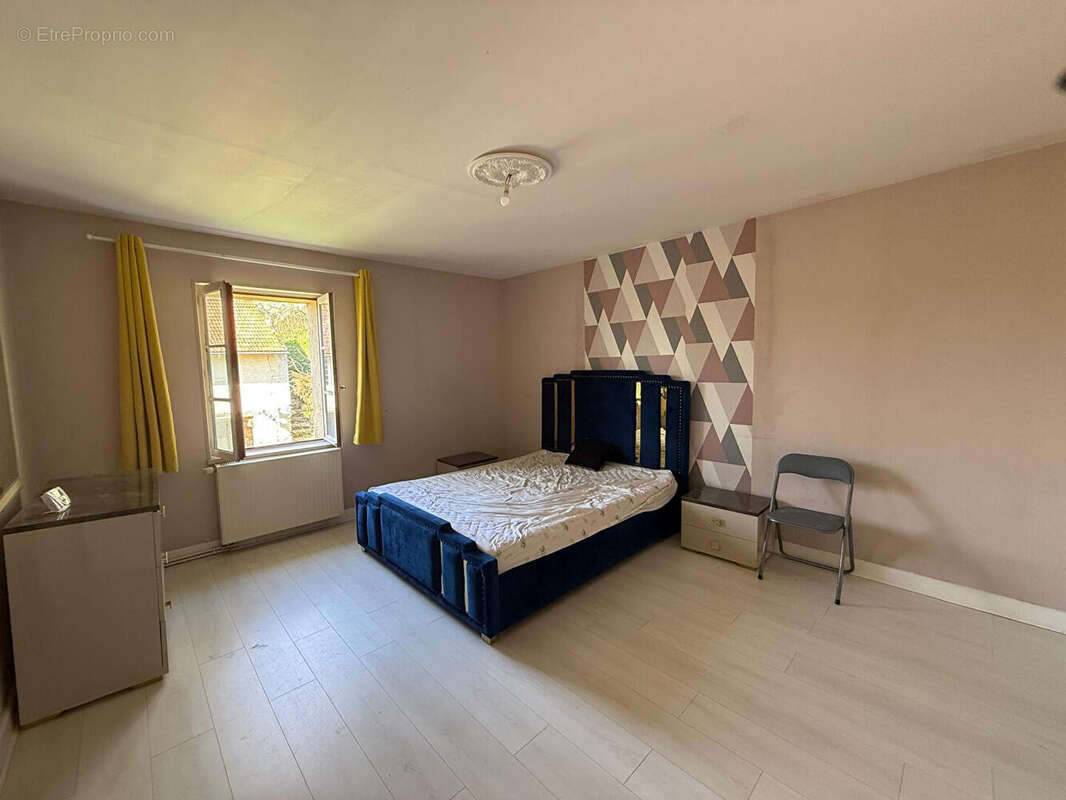 Maison à SAINTE-AULDE