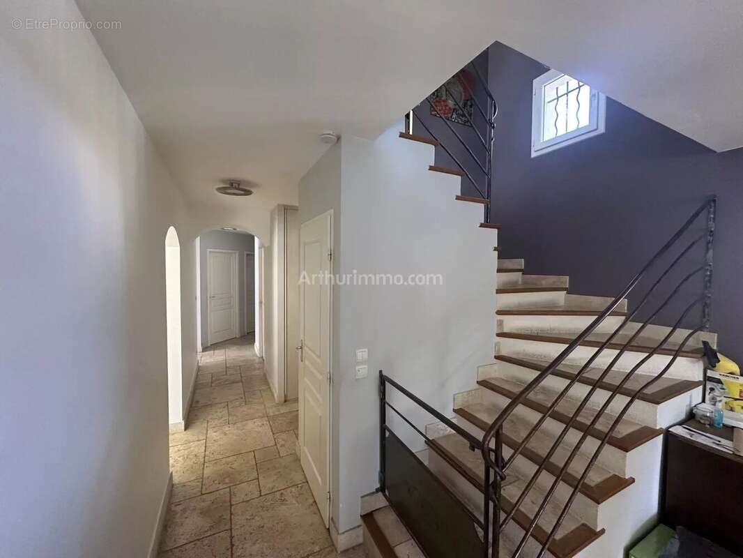 Maison à SAINT-ANDRE-LES-ALPES