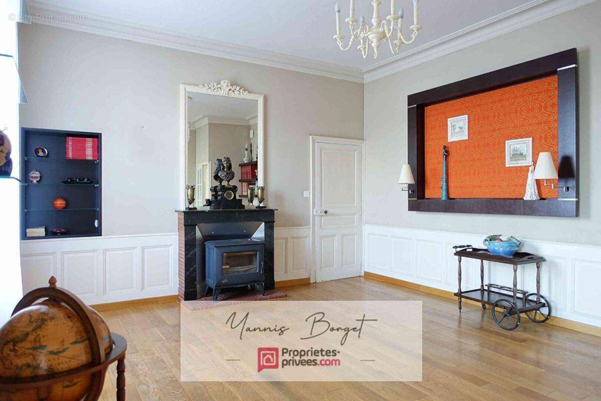 Maison à LES BROUZILS