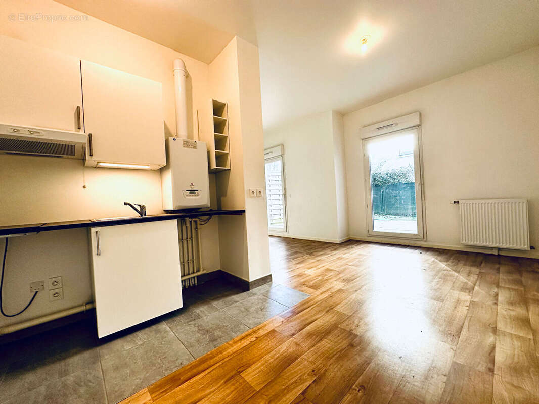 Appartement à OZOIR-LA-FERRIERE
