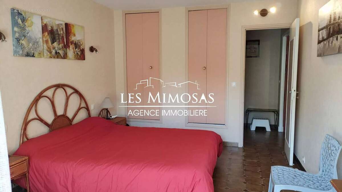 Appartement à FREJUS