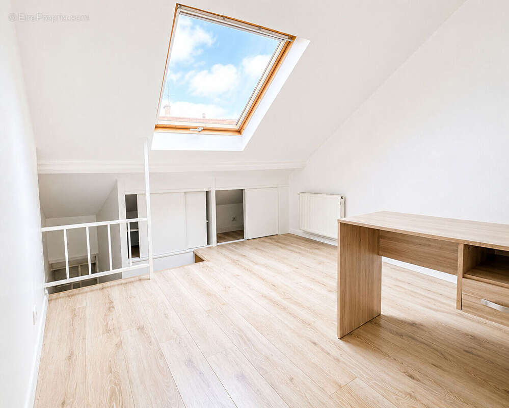 Maison à SARCELLES