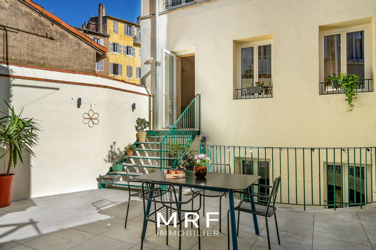 Maison à MARSEILLE-5E