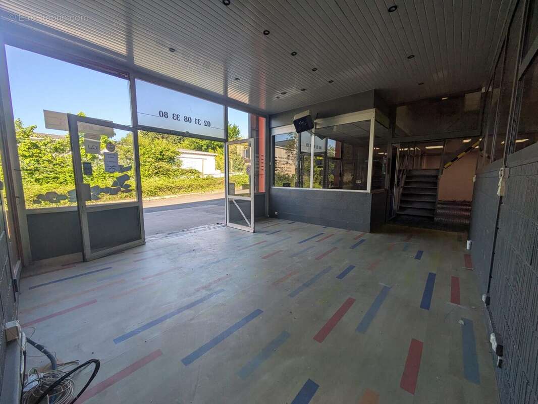 Commerce à BRETTEVILLE-SUR-ODON