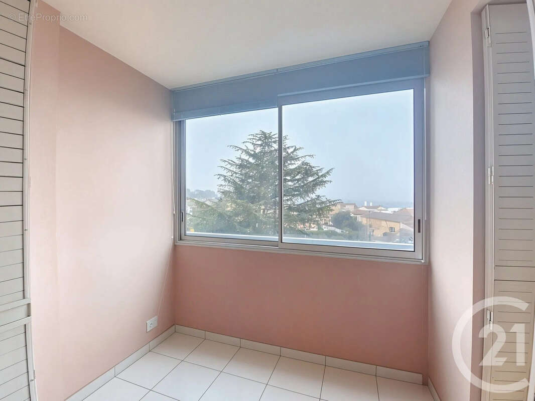 Appartement à GRIGNY