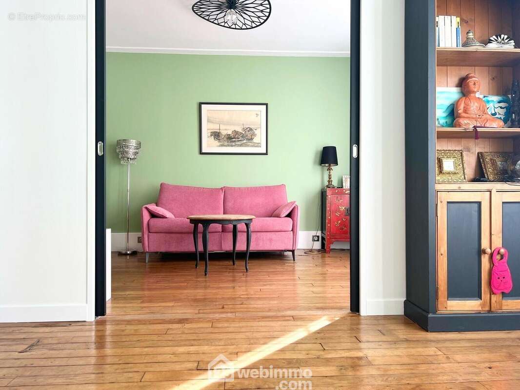 Séjour double (2ème chambre possible) - Appartement à MALAKOFF