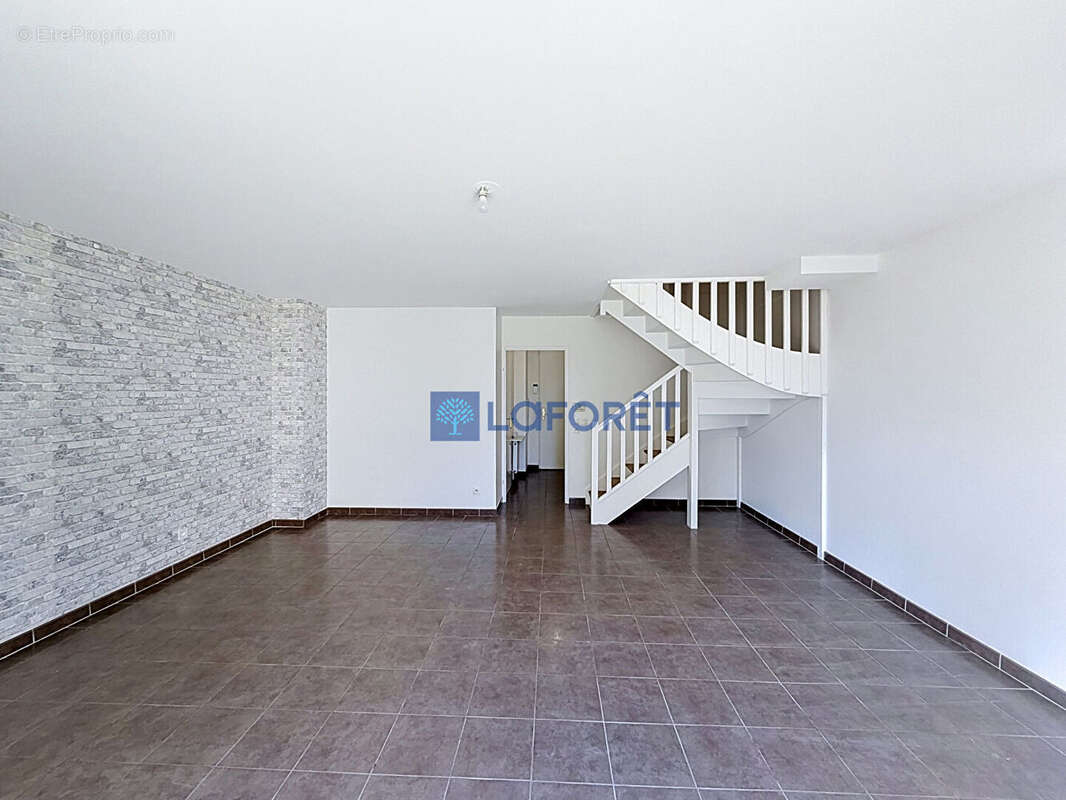 Maison Saint Pierre Du Perray 5 pièce(s) 110,93m2 - photo 3