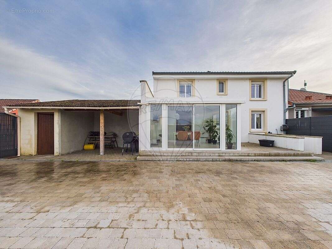 Maison à BEYREN-LES-SIERCK