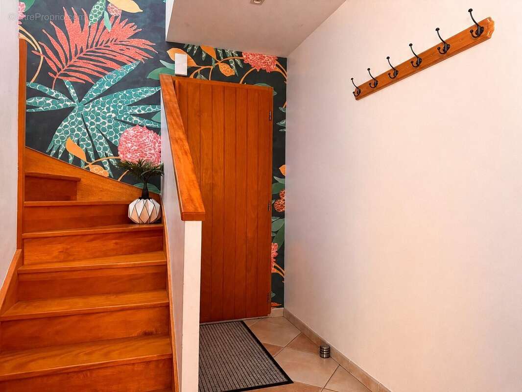 Maison 112 m² à Le Tronchet  - photo 3