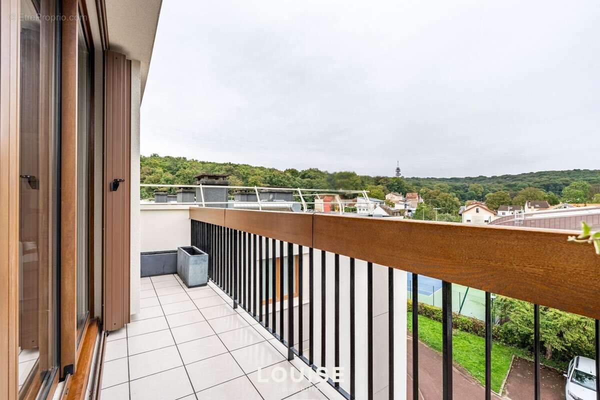 Appartement à CHAVILLE