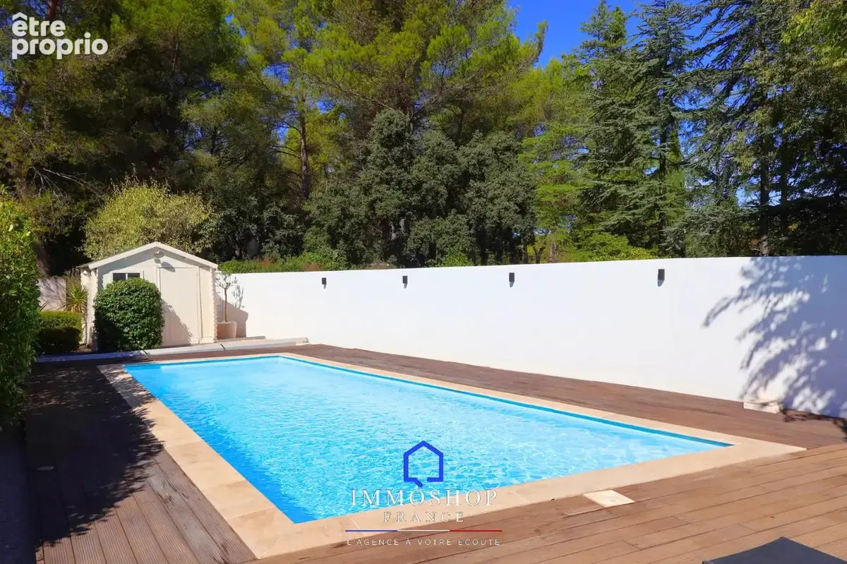 Villa 200m2 T5 - La Salette 13011 Marseille - photo 5