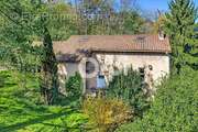 Maison à CREYSSENSAC-ET-PISSOT