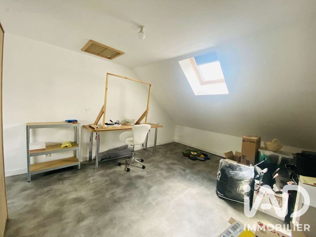 Maison 105 m² à Carvin  - photo 9