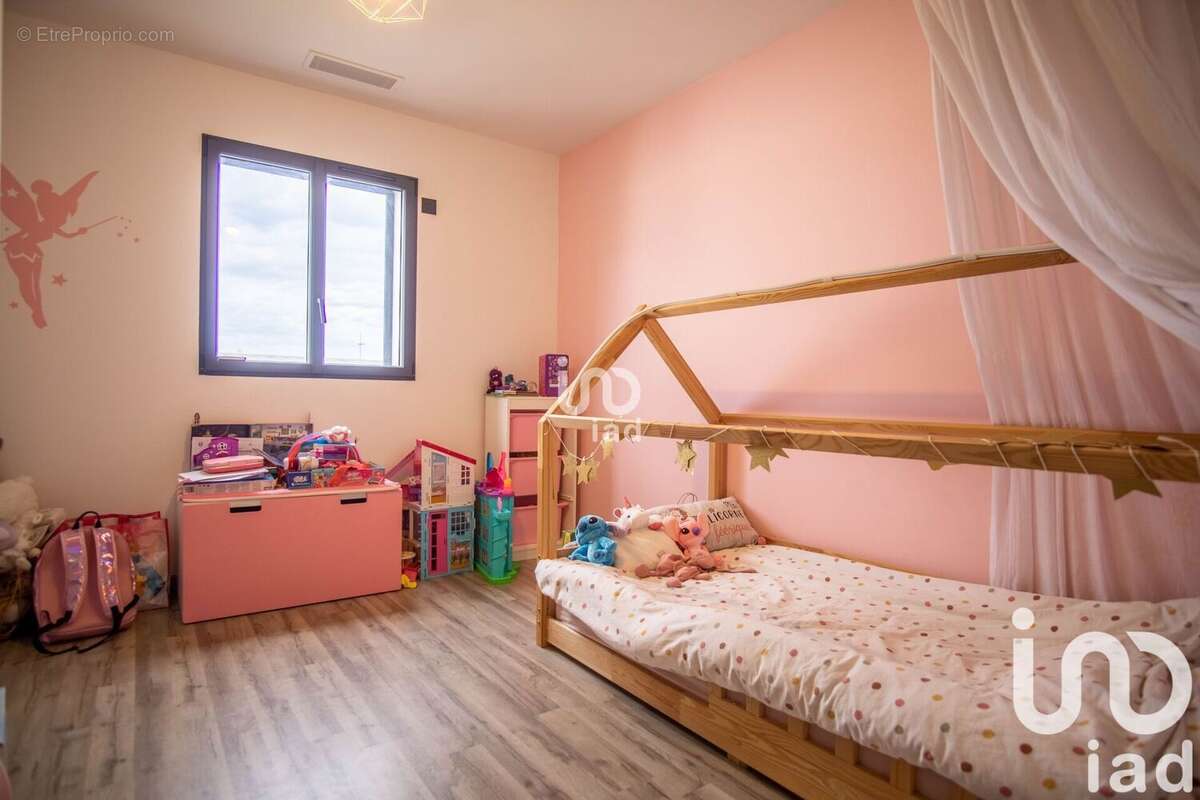 Photo 3 - Maison à ROQUEBRUNE-SUR-ARGENS