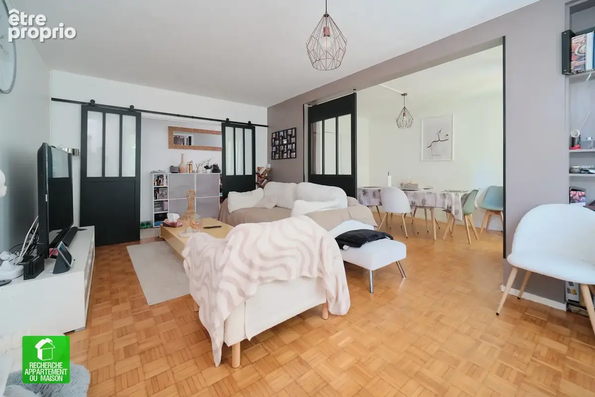 Givors centre - t4 - 3 chambres - garage - photo 7