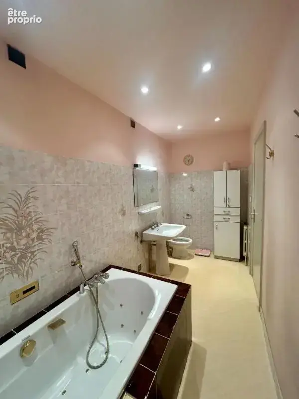 Appartement  118 m2   lyon 5 ème - photo 14