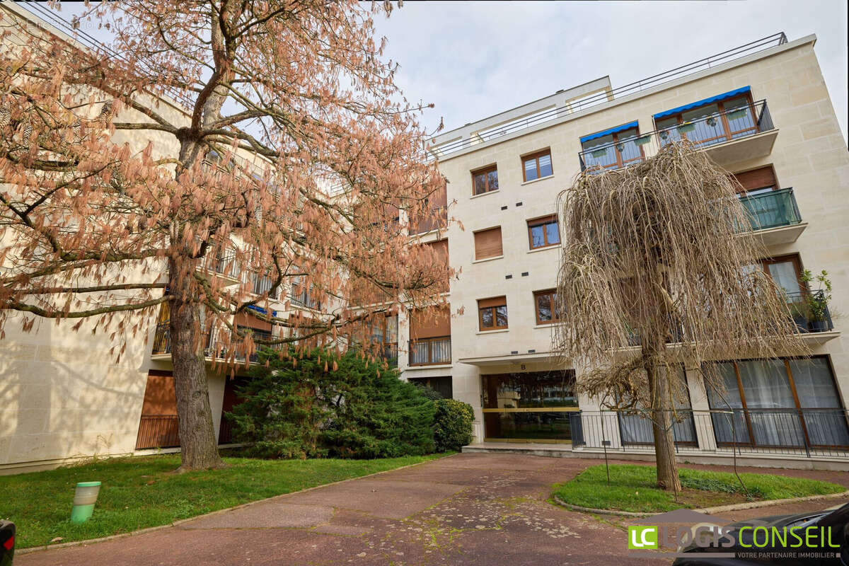Appartement à CHATENAY-MALABRY