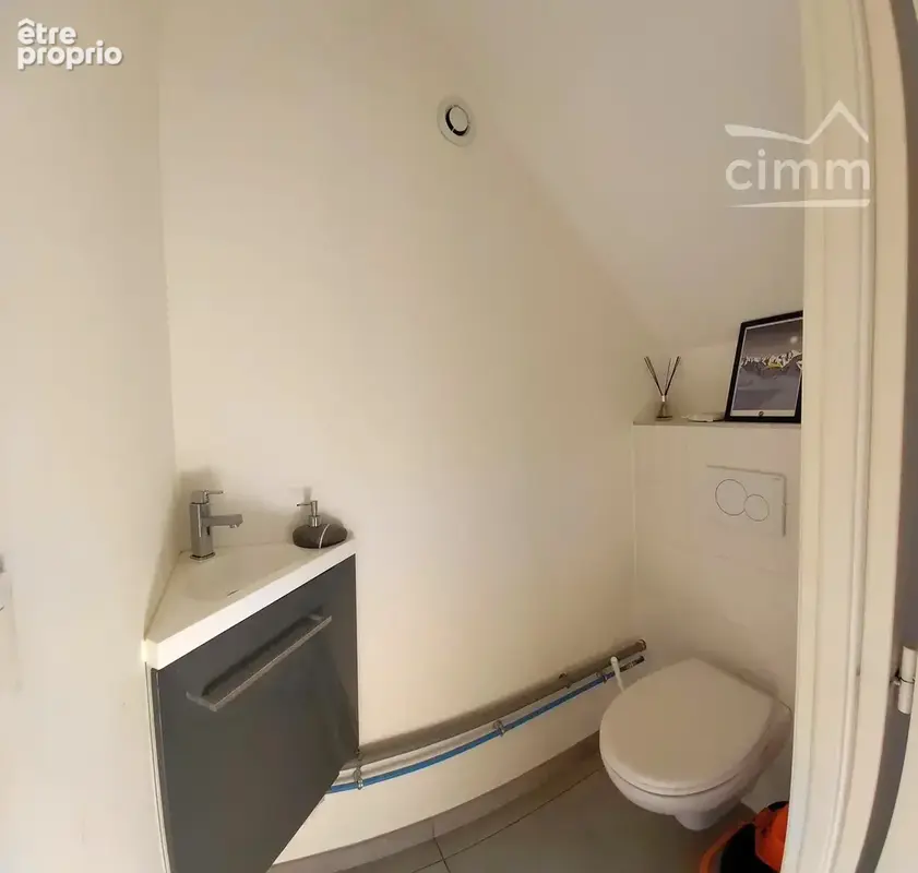 Appartement T3, garage, cave et parking - photo 10